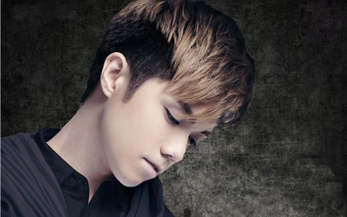 《只是太爱你》尤克里里谱弹唱版 G调附前奏_桃子鱼仔ukulele编配_张敬轩