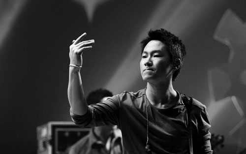 《日落大道》尤克里里谱弹唱版 B调扫弦版_熙城飞扬ukulele编配_梁博