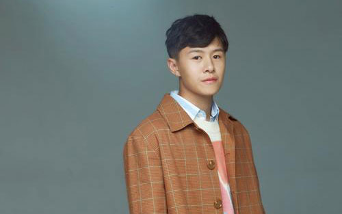 《可不可以》尤克里里谱弹唱版 C调夫附前奏_喵了个艺编配_张紫豪