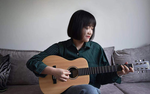 《像鱼》尤克里里谱弹唱版 C调和弦谱_趣弹音乐编配_王贰浪