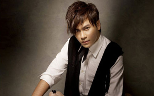 《最近》尤克里里谱弹唱版 G调和弦谱_白熊音乐编配_李圣杰