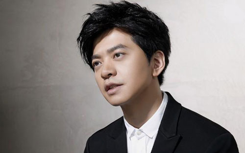 《异乡人》尤克里里谱吉他谱 G调六线谱_小鱼吉他屋编配_李健