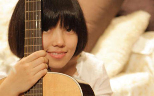 《海平面和地平线》尤克里里谱吉他谱 G调和弦谱_简单版_唐荭菲