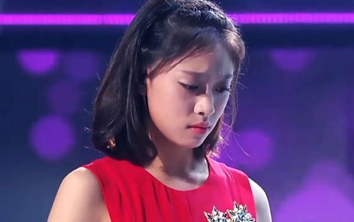 《归去来兮》尤克里里谱弹唱版 A调女生版_柠檬音乐编配_叶炫清