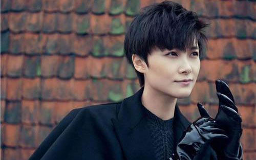 《山河故人》尤克里里谱弹唱版 E调和弦谱_大黄尤克里里编配_李宇春