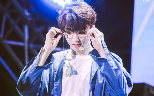 《一半是我》尤克里里谱弹唱版 C调简单版_瞄了个艺尤克里里编配_陈立农