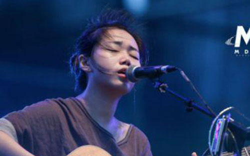 《出山》尤克里里谱弹唱版 G调扫弦版_莉莉克丝Leleex编配_花粥