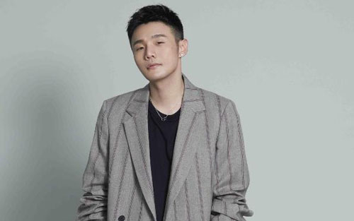 《我看着你的时候》尤克里里谱弹唱版 C调附前奏_尤克里里中国网编配_李荣浩