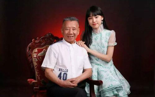 《蜗牛与黄鹂鸟》尤克里里谱弹唱版 C调简单版_尤克里里中国网编配_左宏元