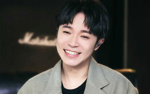 《蜂鸟》尤克里里谱弹唱版 G调男生版_桃子鱼仔编配_吴青峰