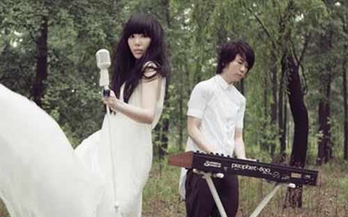 《一个人的风景》尤克里里谱弹唱版 G调和弦谱_ukulelecn编配_牛奶咖啡