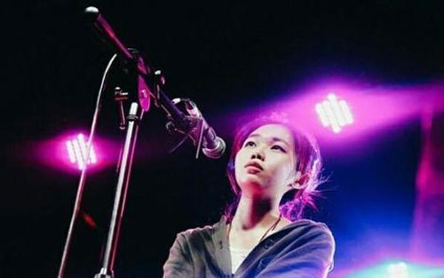 《出山》尤克里里谱弹唱版 G调和弦谱_桃子鱼仔ukulele教室编配_花粥