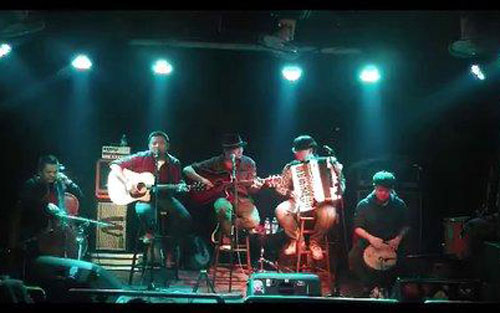 《唱歌的孩子》尤克里里谱弹唱版 C调和弦谱_简单版_谣乐队