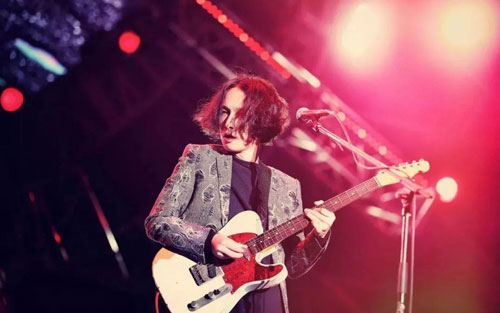 《水星记》尤克里里谱弹唱版 F调和弦谱_歌芮拉尤克里里编配_郭顶