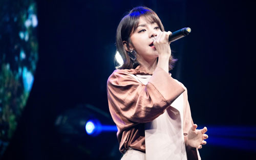 《再见，你好》尤克里里谱弹唱版 F调附前奏_ukulelecn编配_金玟岐