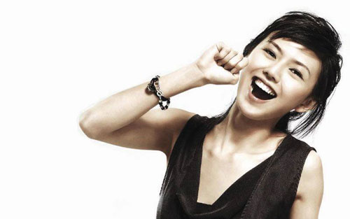 《一样的夏天》尤克里里谱弹唱版 D调和弦谱_附前奏_孙燕姿