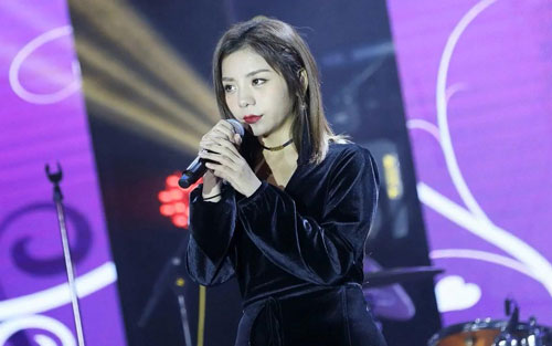 《再见 你好》尤克里里谱弹唱版 C调和弦谱_音乐地带编配_金玟岐