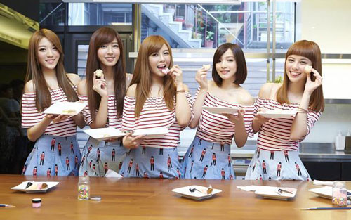 《你说他》尤克里里谱弹唱版 D调女生版_喵了个艺编配_Popu lady