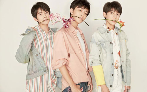 《15首TFBOY歌曲串烧》尤克里里谱弹唱版 C调和弦谱_喵了个艺编配_TFBOYS