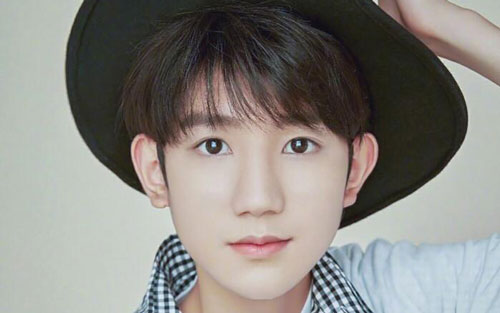 《阳光不锈》尤克里里谱弹唱版 G调扫弦版_大黄尤克里里编配_王源