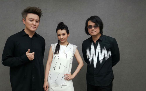 《月牙湾》尤克里里谱弹唱版 C调扫弦版_闲识音学社编配_飞儿乐团