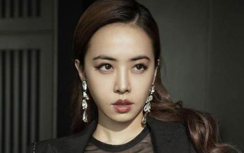 《说爱你》尤克里里谱弹唱版 F调女生版_星暴音乐编配_蔡依林