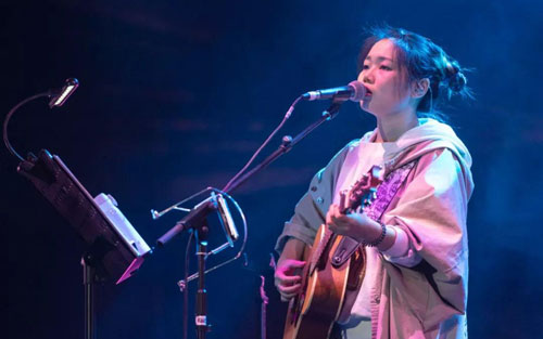 《一腔诗意喂了狗》尤克里里谱弹唱版 C调高清版_闲识音学社编配_花粥