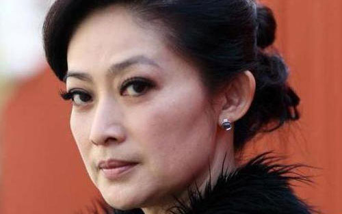 《每次和你走在路上都会看见一只喵》尤克里里谱弹唱版 D调和弦谱_简单版_刘