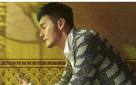 《不将就》尤克里里谱指弹版 原调六线谱_蜡笔小U编配_李荣浩