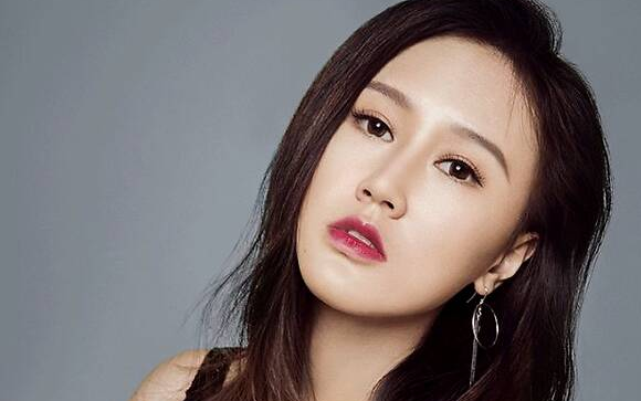 《无情画》尤克里里谱弹唱版 C调简单版_闲识音学社编配_王呈章