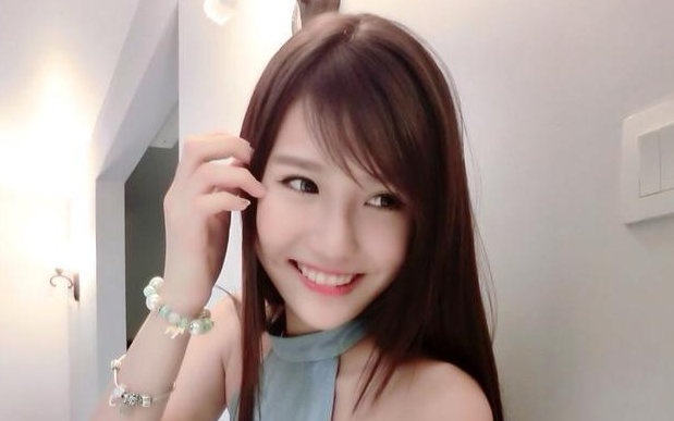 《藏不住心跳》尤克里里谱弹唱版 F调和弦谱_闲识音学社编配_朱主爱