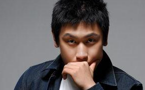 《太早》尤克里里谱弹唱版 C调和弦谱_音乐地带编配_刘允乐