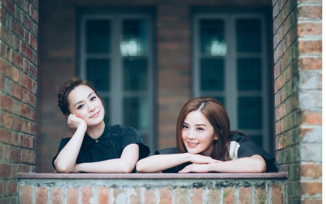  《下一站天后》尤克里里谱弹唱版 C调和弦谱_喵了个艺编配_Twins