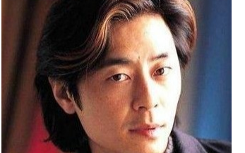 《不浪漫罪名》尤克里里谱弹唱版 C调和弦谱_桃子鱼仔编配_王杰